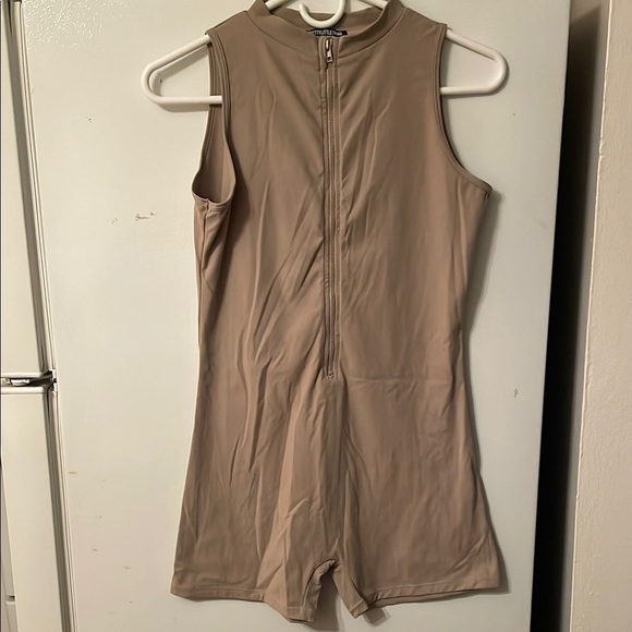 PrettyLittleThing Pants - PrettyLittleThings US 6 Maternity One Piece High Neck Zip